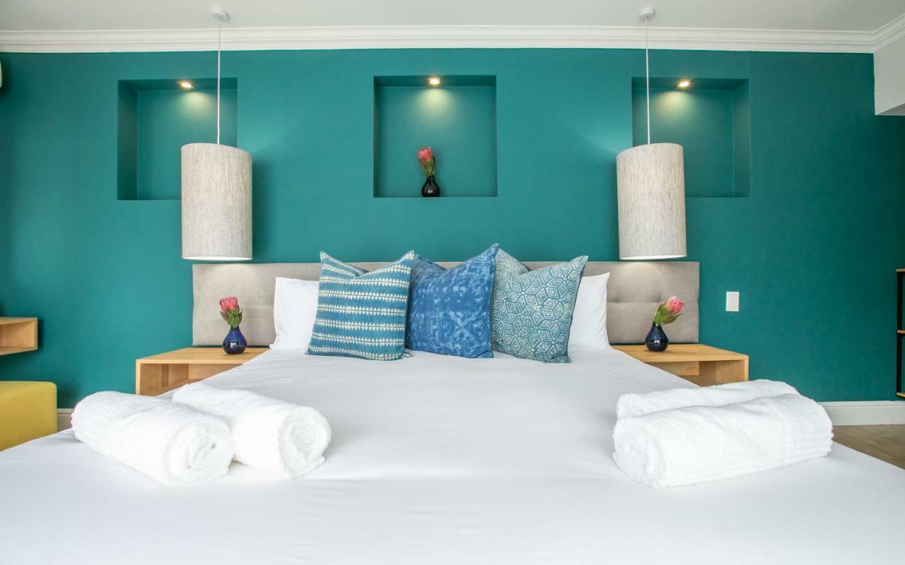 Hout & About Guest House Хаут-Бей Экстерьер фото